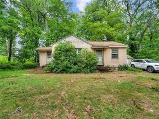 Foreclosed Home - 75 WAPPING WOOD RD, 06029