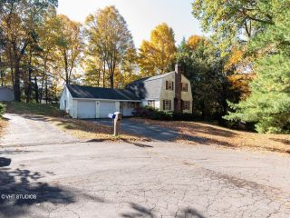 Foreclosed Home - 30 Copper Beech Ct, 06037