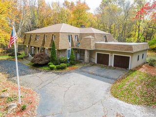 Foreclosed Home - 396 BUSH HILL RD, 06040