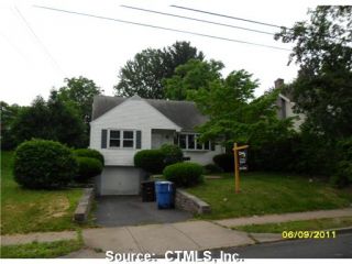 Foreclosed Home - 277 COMMONWEALTH AVE, 06053