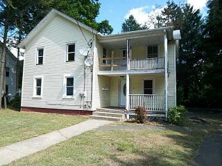 Foreclosed Home - 20 Hough St, 06062
