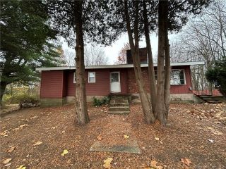 Foreclosed Home - 107 POST RD, 06082