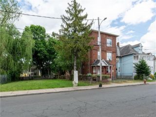 Foreclosed Home - 68 LAWRENCE ST, 06106