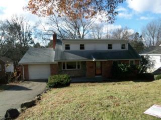 Foreclosed Home - 31 Fairwood Farms Dr, 06107