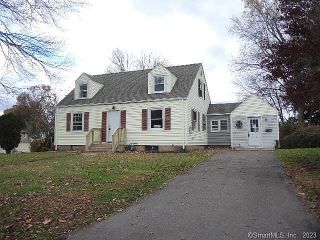 Foreclosed Home - 24 KINNEAR AVE, 06111