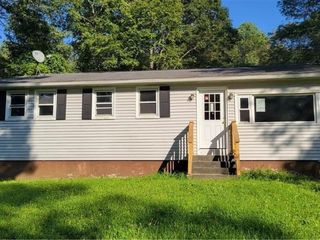 Foreclosed Home - 567 THOMPSON RD, 06277