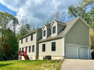Foreclosed Home - 62 TERRY RD, 06335