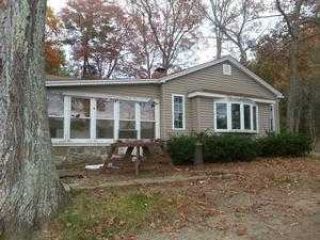 Foreclosed Home - 80 Fortins Cove Rd, 06351