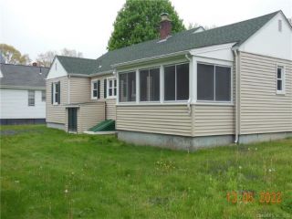 Foreclosed Home - 21 BLISSVILLE RD, 06351
