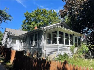 Foreclosed Home - 357 S BURNHAM HWY, 06351