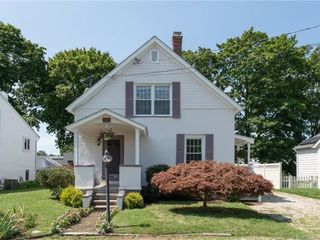 Foreclosed Home - 22A BECKWITH ST, 06357