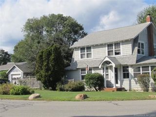 Foreclosed Home - 7 BOND ST, 06357