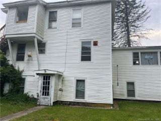 Foreclosed Home - 15 NORWICH AVE, 06360