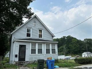 Foreclosed Home - 601 E MAIN ST, 06360