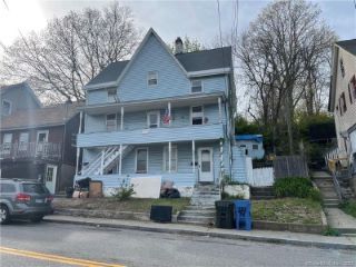Foreclosed Home - 64 MERCHANTS AVE, 06380
