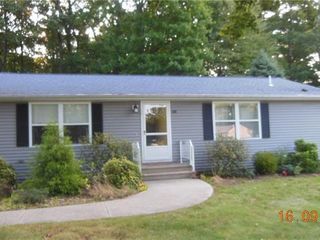 Foreclosed Home - 26 HILLCREST DR, 06382