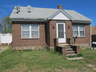Foreclosed Home - 39 BOSTON POST RD, 06385