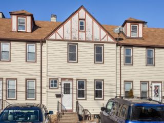 Foreclosed Home - 98 Highland Ave Unit D, 06403