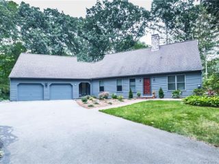 Foreclosed Home - 19 HICKORY HILL DR, 06412