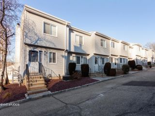 Foreclosed Home - 273 Derby Avenue Unit 204, 06418