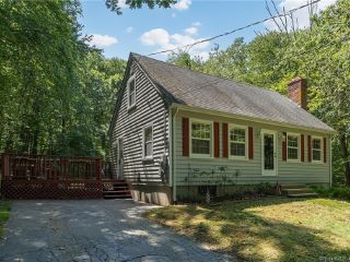Foreclosed Home - 127 OLD NEW LONDON RD, 06420