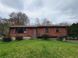Foreclosed Home - 71 THISTLE ROCK DR, 06437