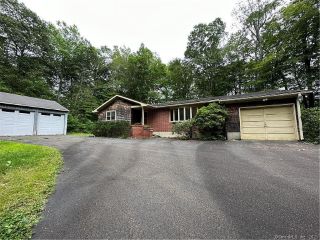 Foreclosed Home - 880 ROUTE 80, 06437