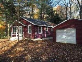 Foreclosed Home - 176 Durham Rd, 06443