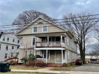 Foreclosed Home - 20 WINDSOR AVE, 06451