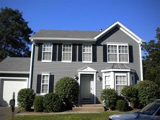 Foreclosed Home - 14 INDIAN HILL RD, 06468