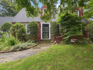 Foreclosed Home - 7 CLOUDLAND RD, 06473