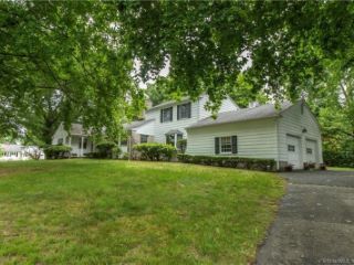 Foreclosed Home - 311 LONGMEADOW RD, 06477