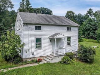Foreclosed Home - 1189 GEORGES HILL RD, 06488