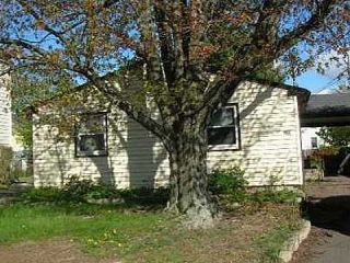 Foreclosed Home - 216 EAST ST, 06492
