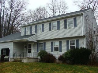 Foreclosed Home - 108 FARM HILL RD, 06492