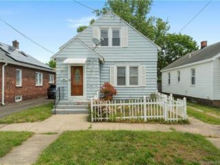 Foreclosed Home - 41 FRONT AVE, 06516