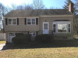 Foreclosed Home - 102 Corbin Rd, 06517