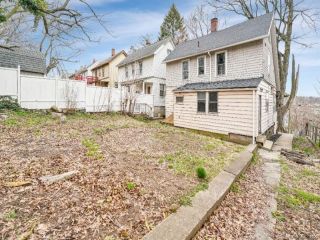 Foreclosed Home - 61 EASTON AVE, 06704