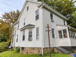 Foreclosed Home - 200 EDGEWOOD AVE, 06706