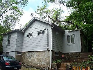 Foreclosed Home - 1136 CHASE PKWY, 06708