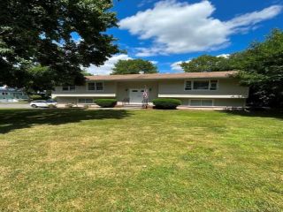 Foreclosed Home - 275 ORONOKE RD, 06708
