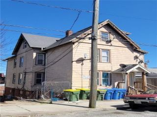 Foreclosed Home - 8 LAWRENCE ST, 06708