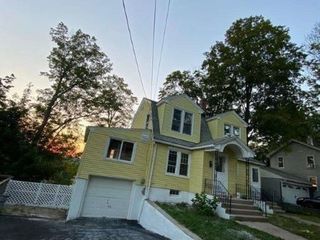 Foreclosed Home - 30 HILL ST, 06770
