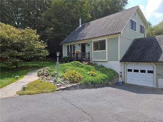 Foreclosed Home - 5 BEACON MANOR RD, 06770