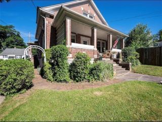 Foreclosed Home - 53 BUCKINGHAM ST, 06779