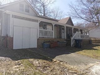 Foreclosed Home - 4 FALL MOUNTAIN TER, 06786