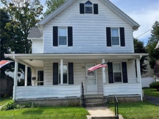 Foreclosed Home - 100 CLARENCE ST, 06790