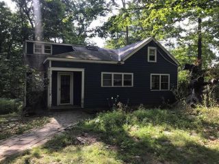 Foreclosed Home - 16 Junction Road, 06804