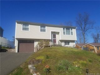 Foreclosed Home - 28 WESTVIEW DR, 06810