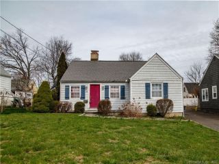 Foreclosed Home - 23 VOLLMER AVE, 06851